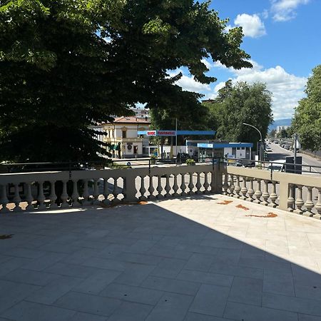Appartamento Верона Екстериор снимка